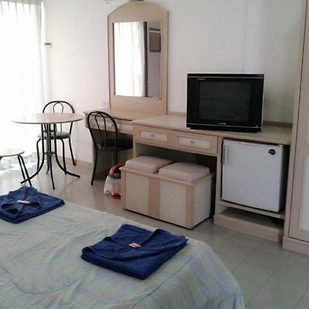 M In Korat Service Apartment Nakhonratchasima Exterior foto