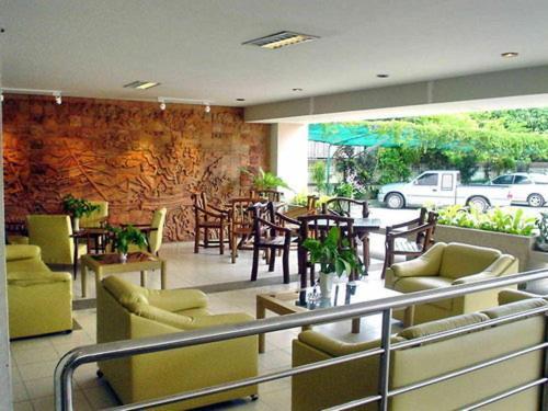 M In Korat Service Apartment Nakhonratchasima Exterior foto