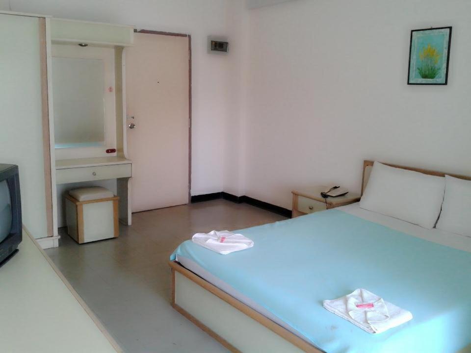 M In Korat Service Apartment Nakhonratchasima Exterior foto